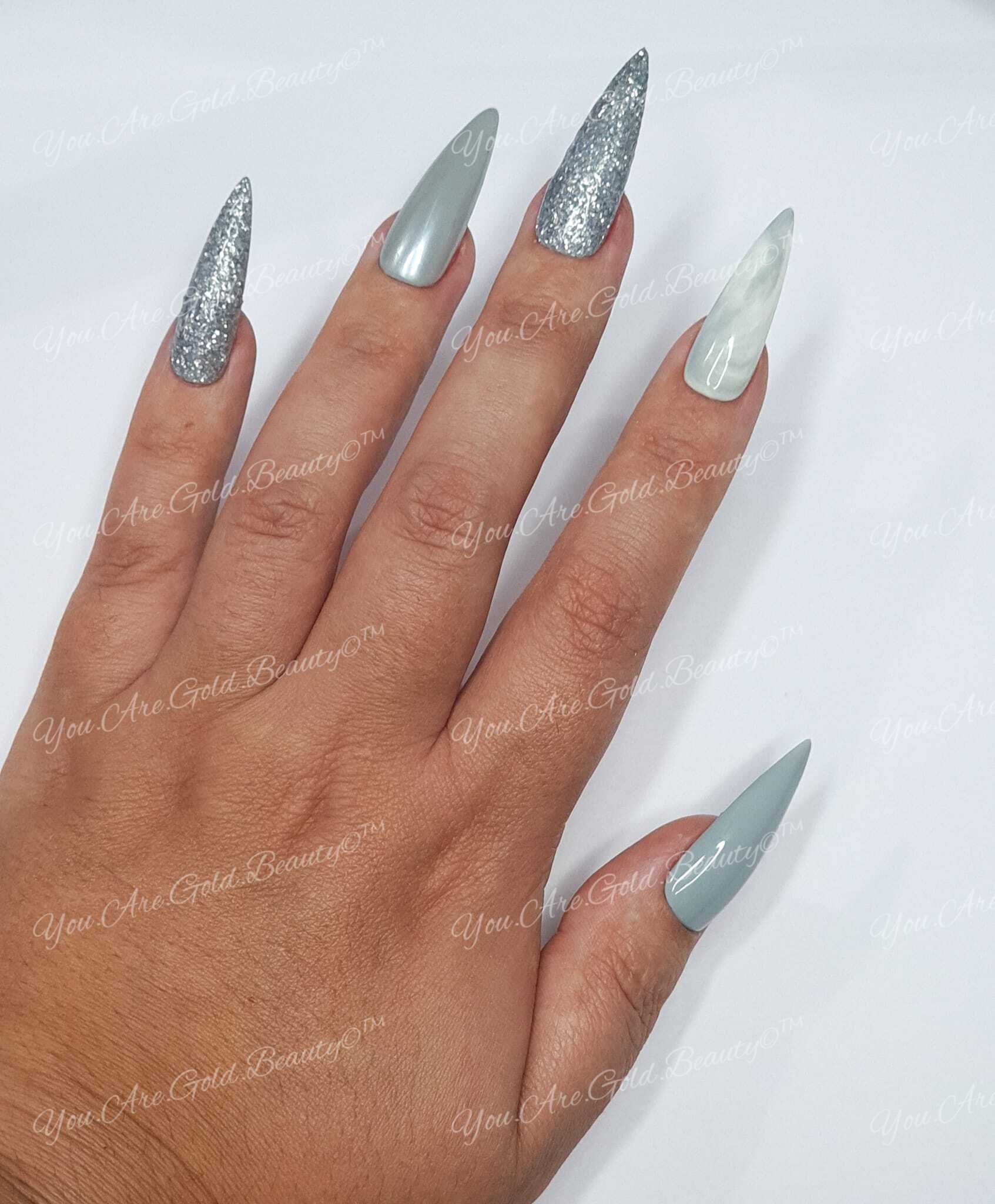 stiletto nails, stiletto shaped nails, press on nails uk, chrome nail designs, chrome powder nails, silver nails, silver glitter nails, 
